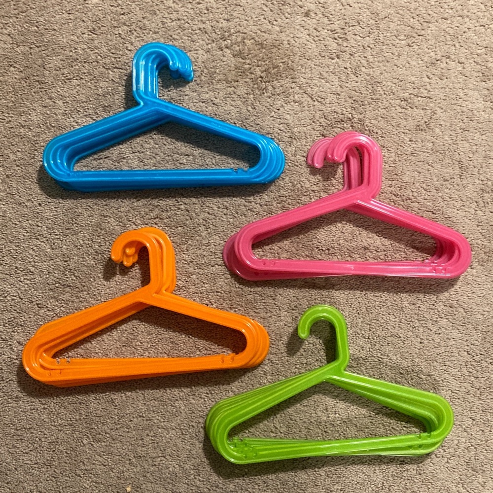 IKEA Bagis (32) Children’s Colorful Plastic Hangers.